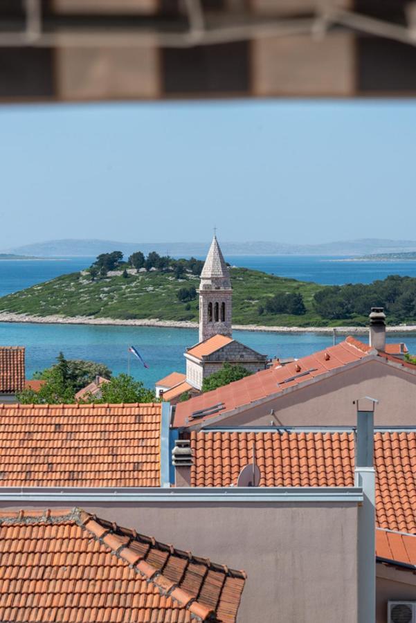 Rasin Apartments Pakoštane Buitenkant foto